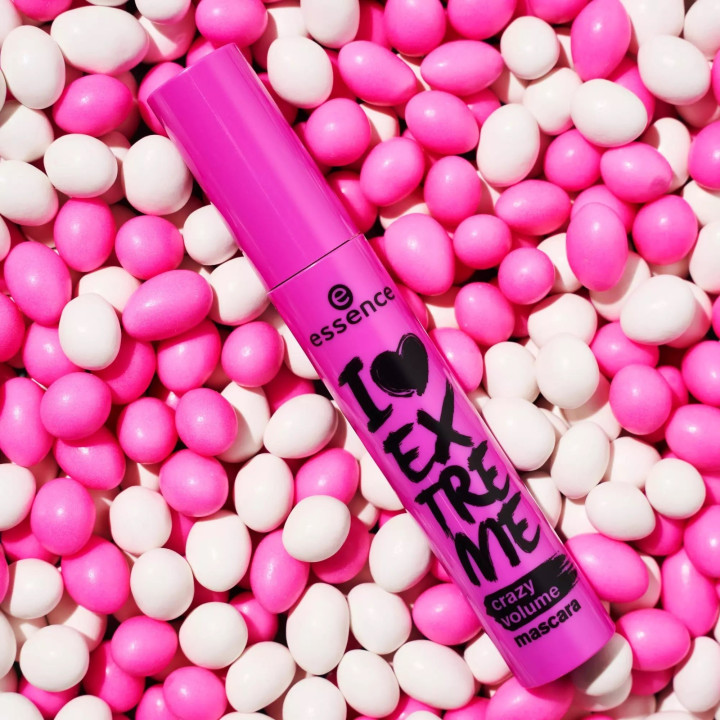 ESSENCE MASCARA I LOVE EXTREME CRAZY VOLUME