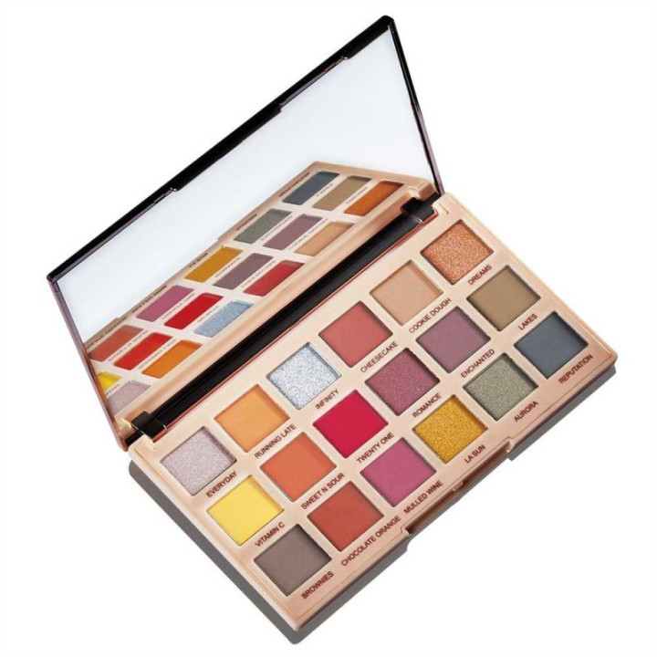 REVOLUTION EYESHADOW PALETTE SOPHIX EXTRA SPICE - Acheter en ligne | Yousarssif Tunisie