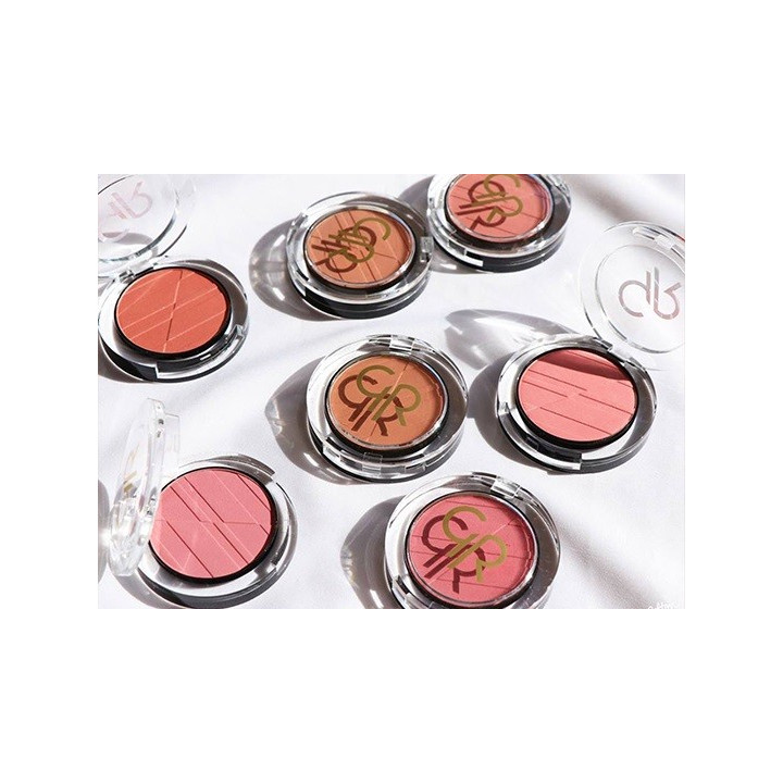 BLUSH POWDER